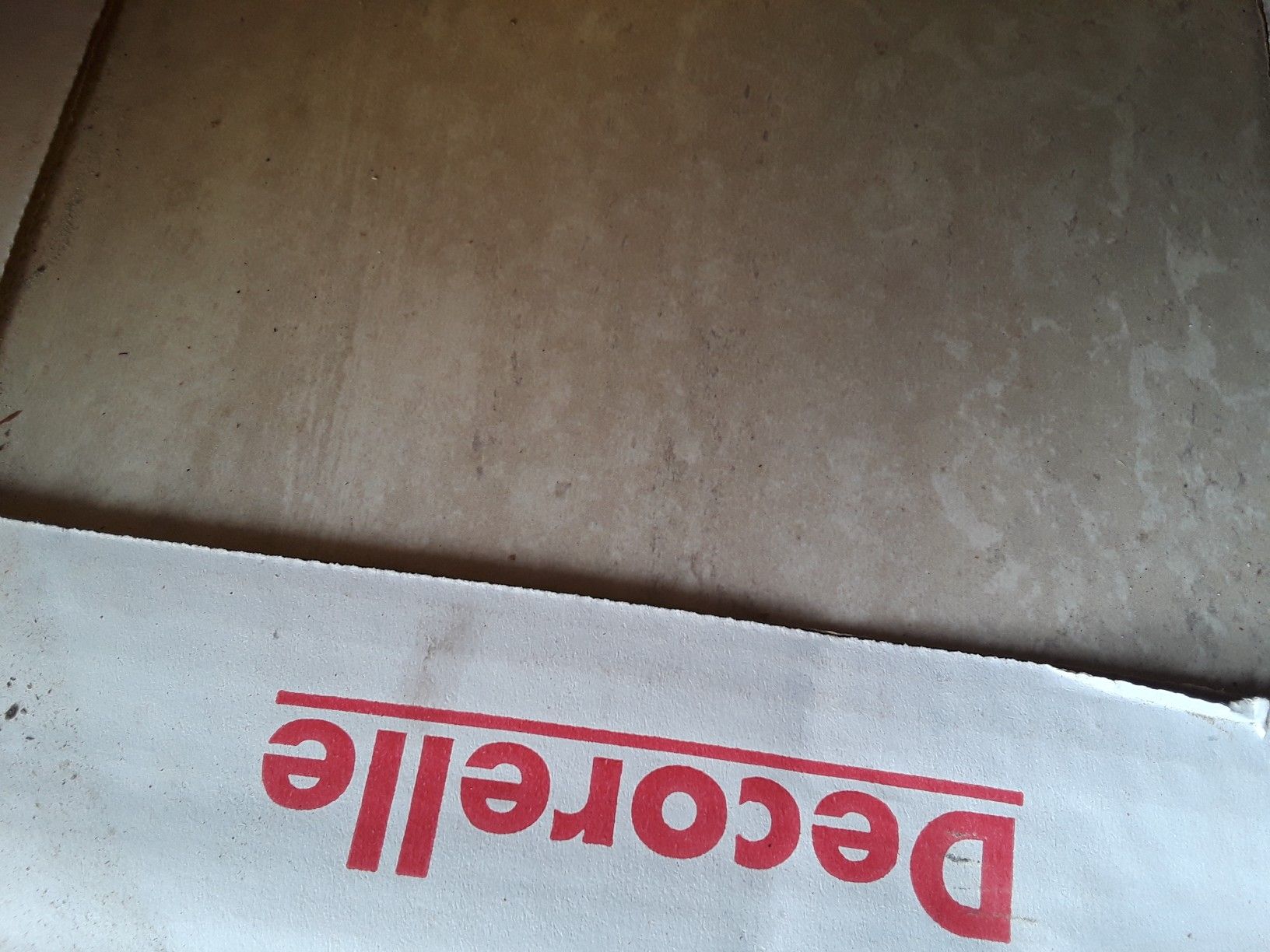 Galileo Grey plus tile