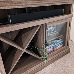 Free Entertainment Hutch For Corner Area