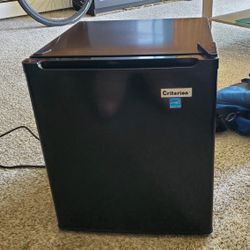 Mini Fridge Criterion 1.7