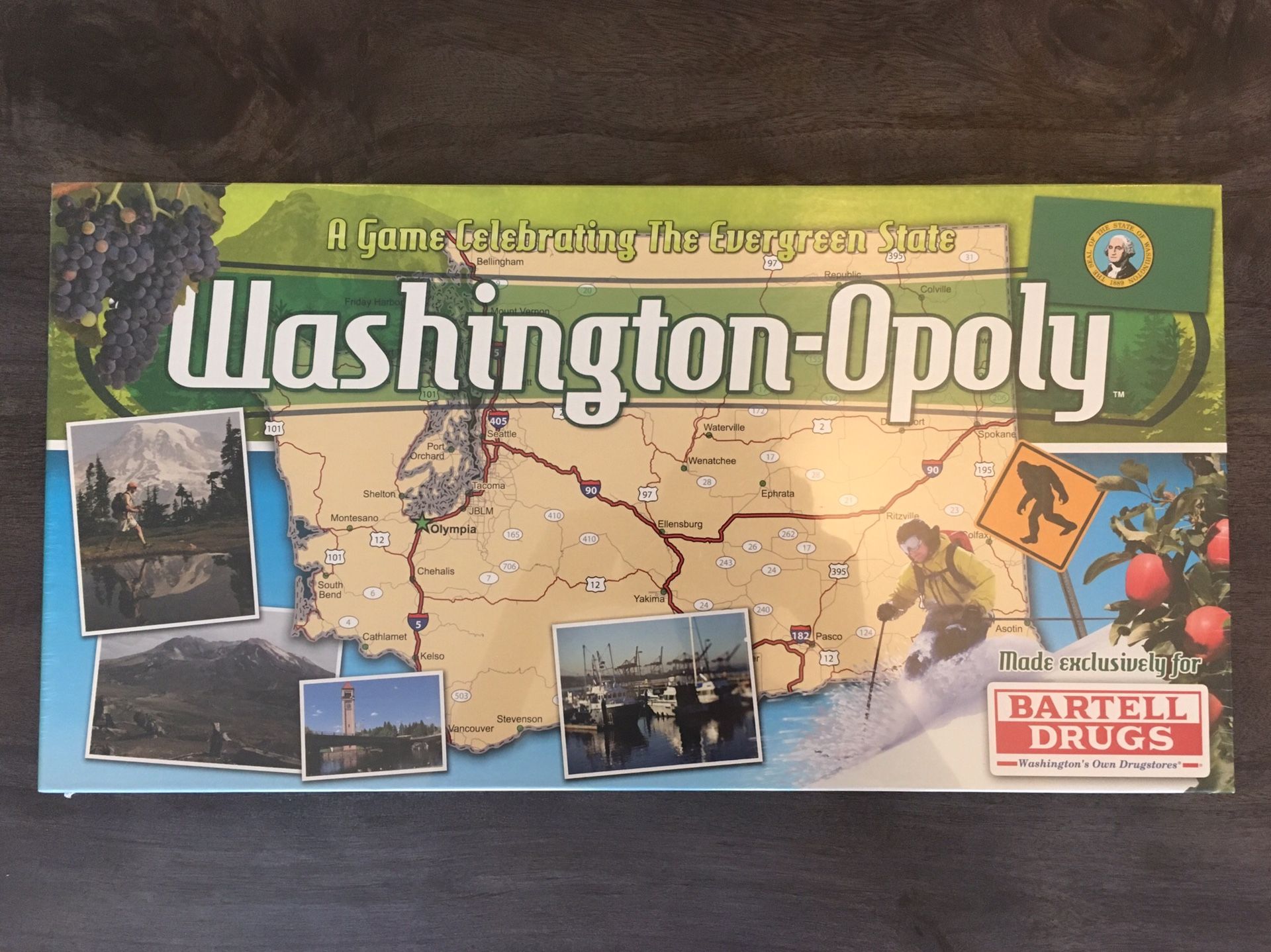 BRAND NEW Washington-opoly Washington State Monopoly Board Game