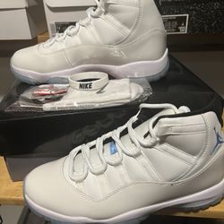 Jordan 11 Retro Legend Blue 