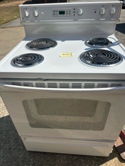 GE White Stove( Daily Special) $225