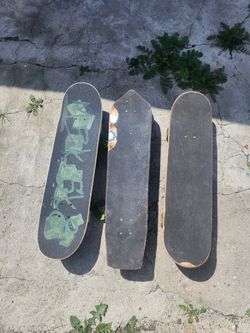 1 NEW 2 USED SKATEBOARD 