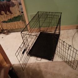 Heavy Duty Medium Dog Crate