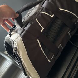Pet Carrier 25$$
