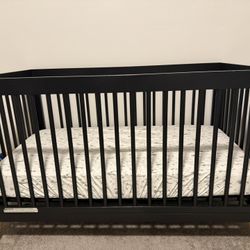 Baby crib