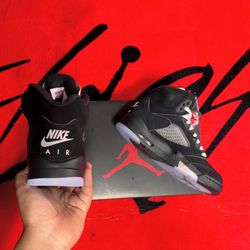 Jordan 5s Metallic - $120 Each ✅