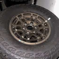 TRD TRAIL EDITION BRONZE WHEELS AND TIRES