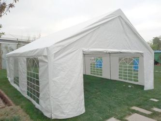PARTY TENT 20 X 20