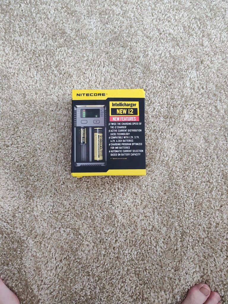Nitecore Intellicharger I2