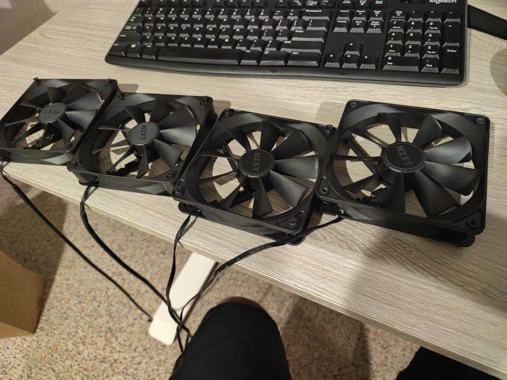 4 120mm NZXT Case Fans