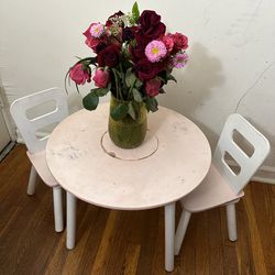 Children’s Table & Chairs (2) - Pick Up Springfield Location