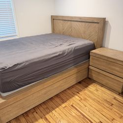 Queens size bed combo 
