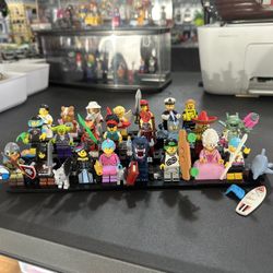 Lego Collectable Minifigs Lot Of 23