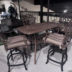 5 Pc Cast Aluminum Table Set 