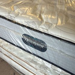 Beautyrest Queen Mattress Medium 