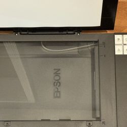 Epson Perfection V30 Flatbed Photo/Document Scanner