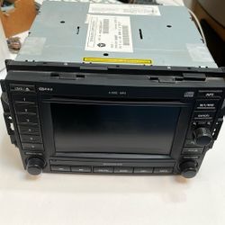 2006 Chrysler 300 Stock Stereo