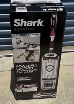 Shark Rotator NV752 Powered Lift-Away Upright Vacuum Cleaner (NEW)