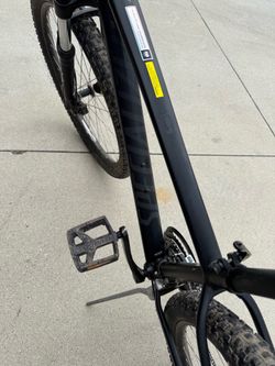 Specialized Men’s Mountain Bike