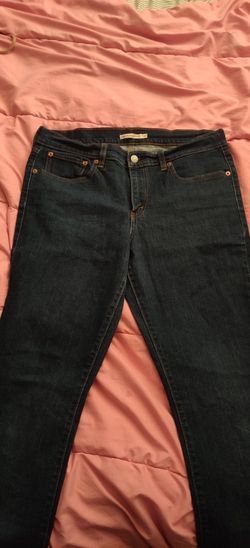 Woman's Levi's Size 30
