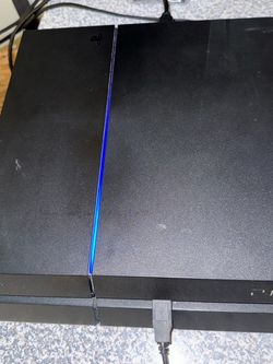 PS4 - 500 GB