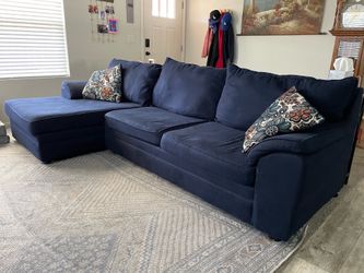 Sectional couch