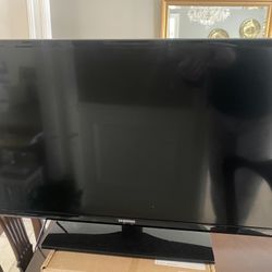 Samsung 32 Inch 720P LED HDTV