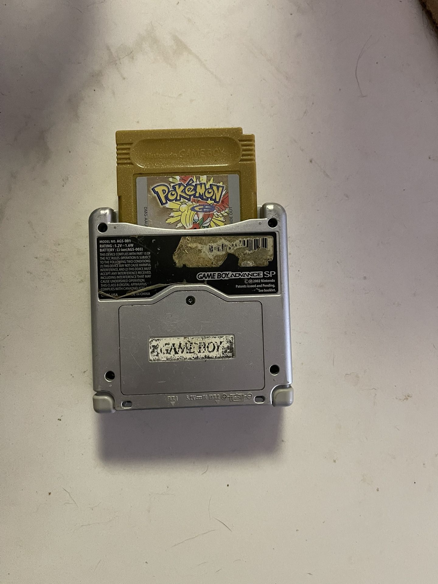Game boy Advance Sp And Pokemon Gold