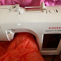 Singer Sewing Machine Professional