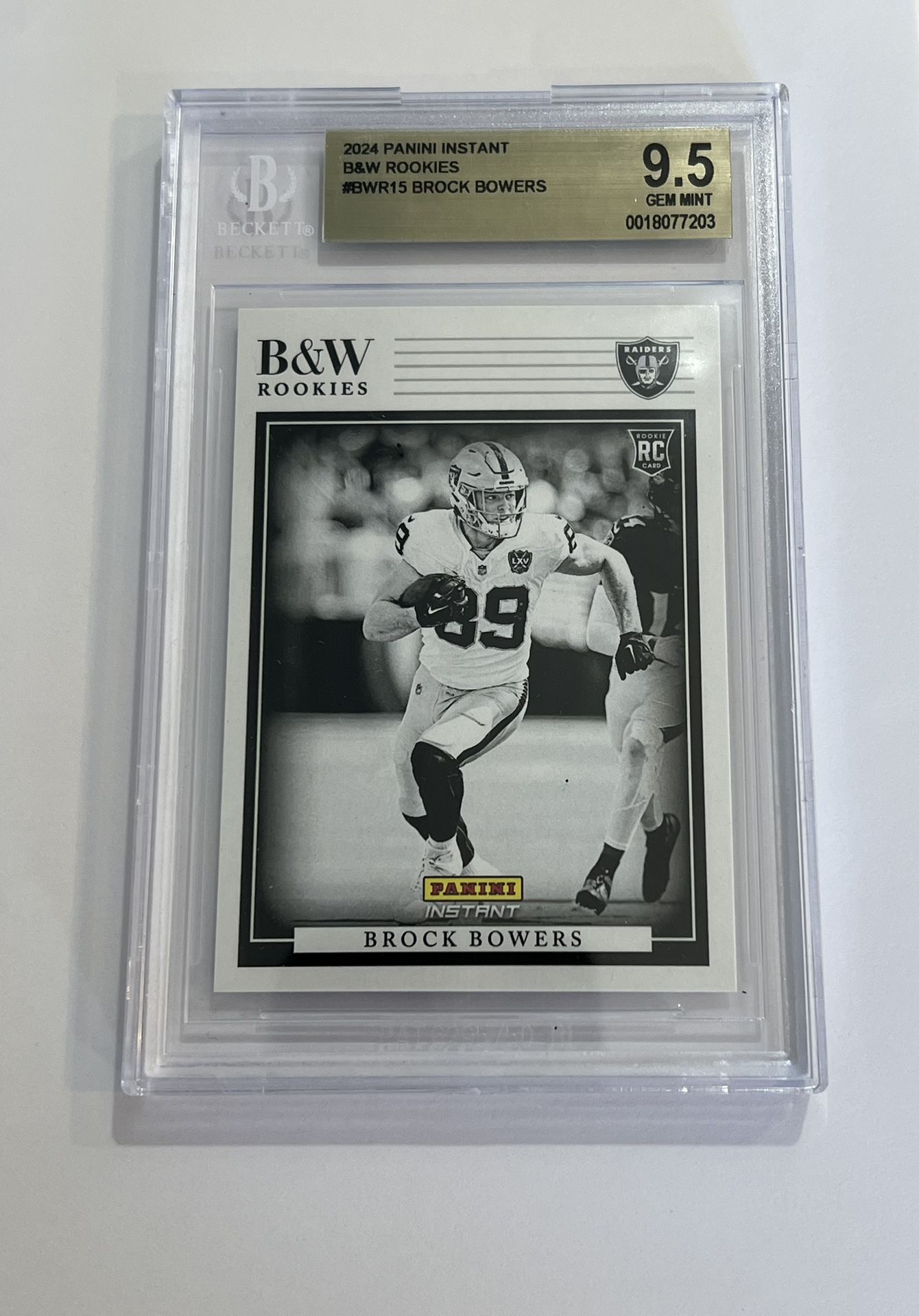 BROCK BOWERS 2024 Panini Instant B&W Rookie Card GEM MINT 9.5 Beckett #BWR15 Las Vegas Raiders NFL /680