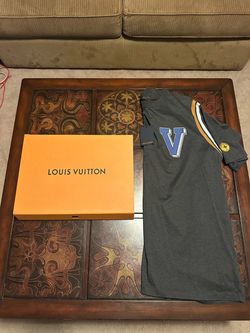 LV Tee Size XXL
