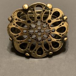 Avon Faux Burnished Brass Rosette Ring - Size 8-10