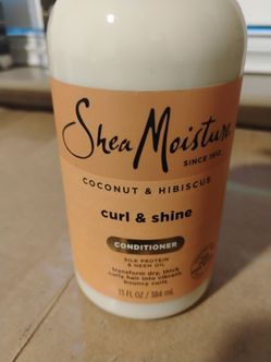 Shea moisture curl and shine conditioner with coconut and hibiscus 13oz