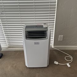 Black Decker AC unit