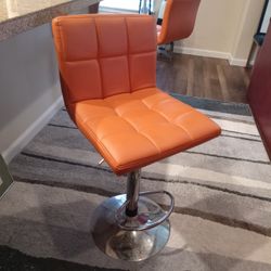 2 Bar Stools