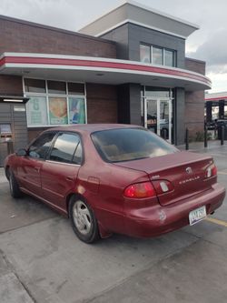 2000 Toyota Corolla