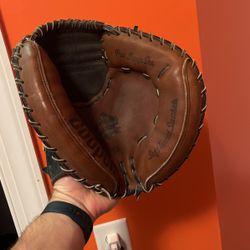 Cooper Pro Diamond Catcher’s Mitt