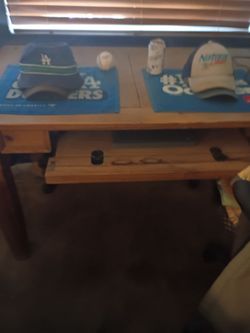 Work desk