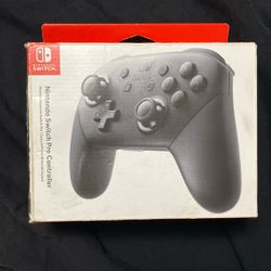 Nintendo Switch Pro Controller 