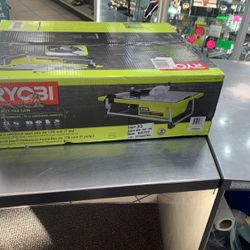 RYOBI TABLE SAW 