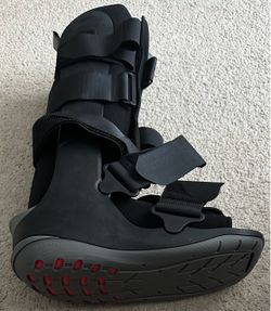Premium BREG Low Top Air Cam Walker Boot / Medical Fracture Boot - Size Medium (New)