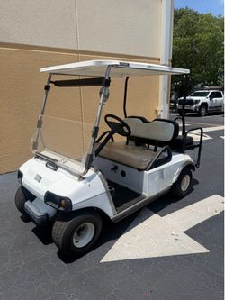Cub car Golf cart