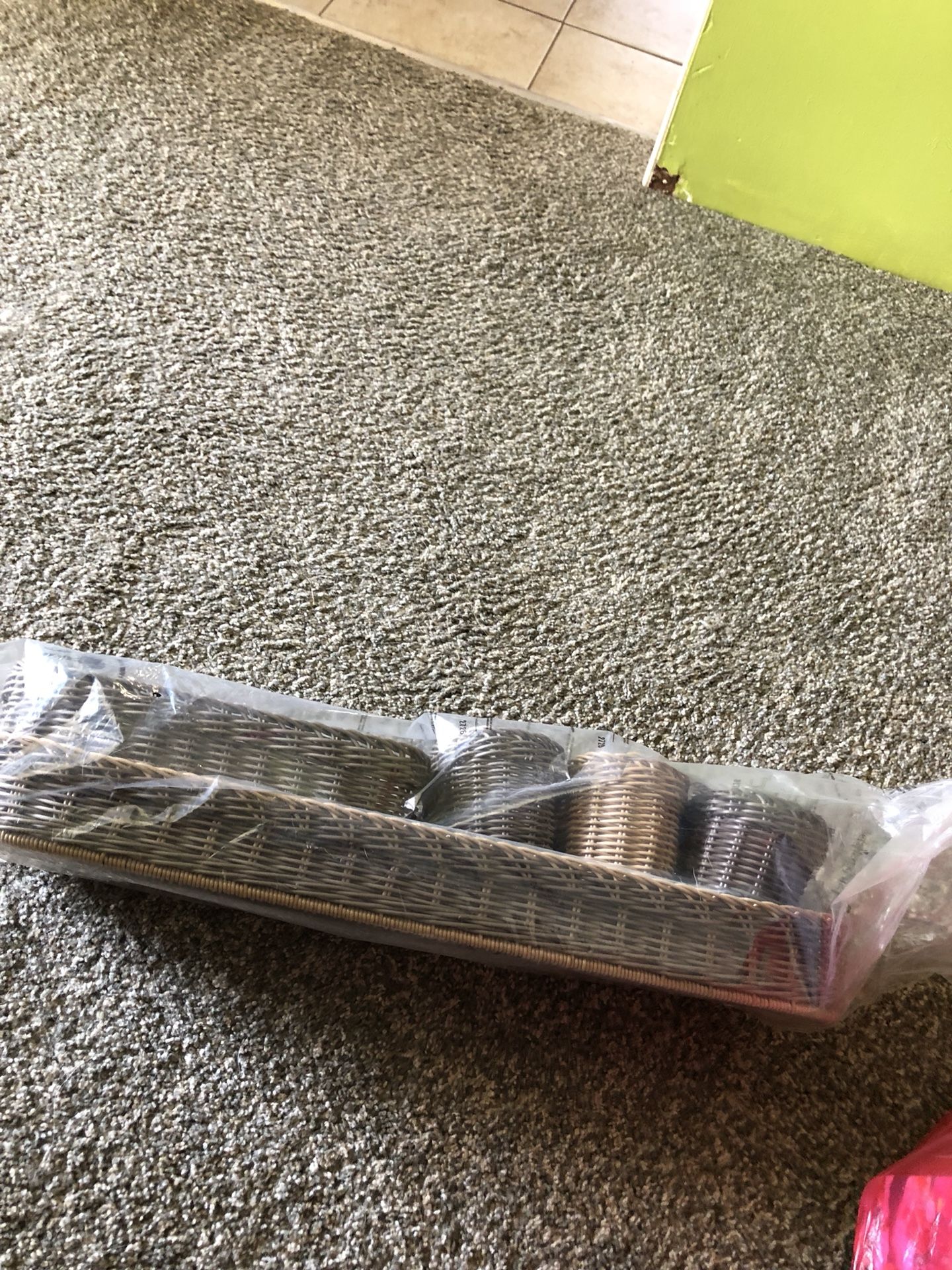 Pampered Chef Wicker Serving Caddy baskets