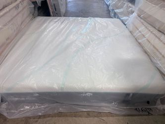 🔥SA LE🔥KING MATTRESS TEMPURPEDIC MEDIUM CONTOUR🔥