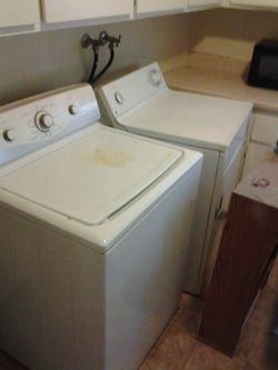 Washer and dryer for sale washer is damage dryer still works