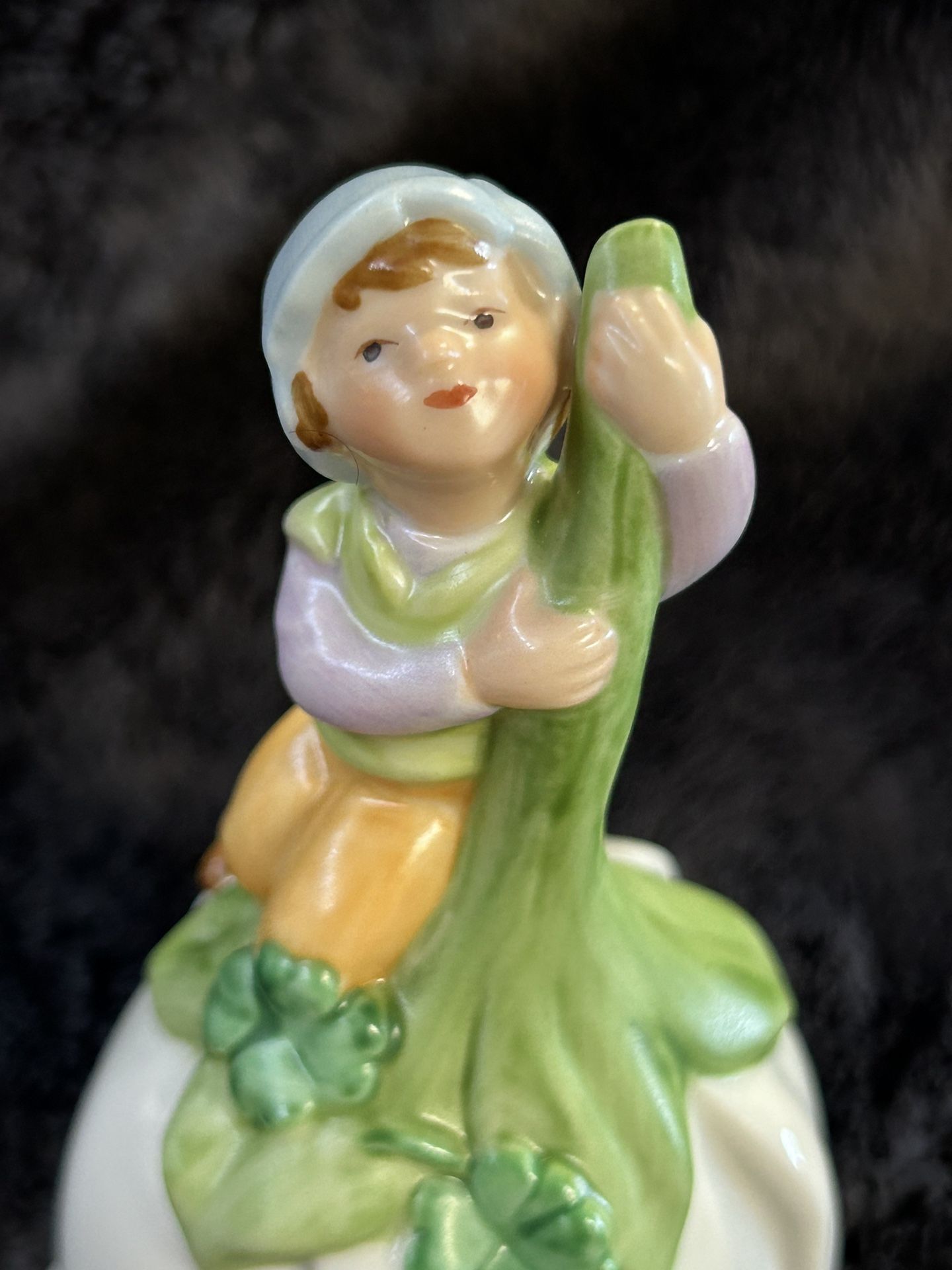 Vintage 1983 Avon "Good Luck Bell"