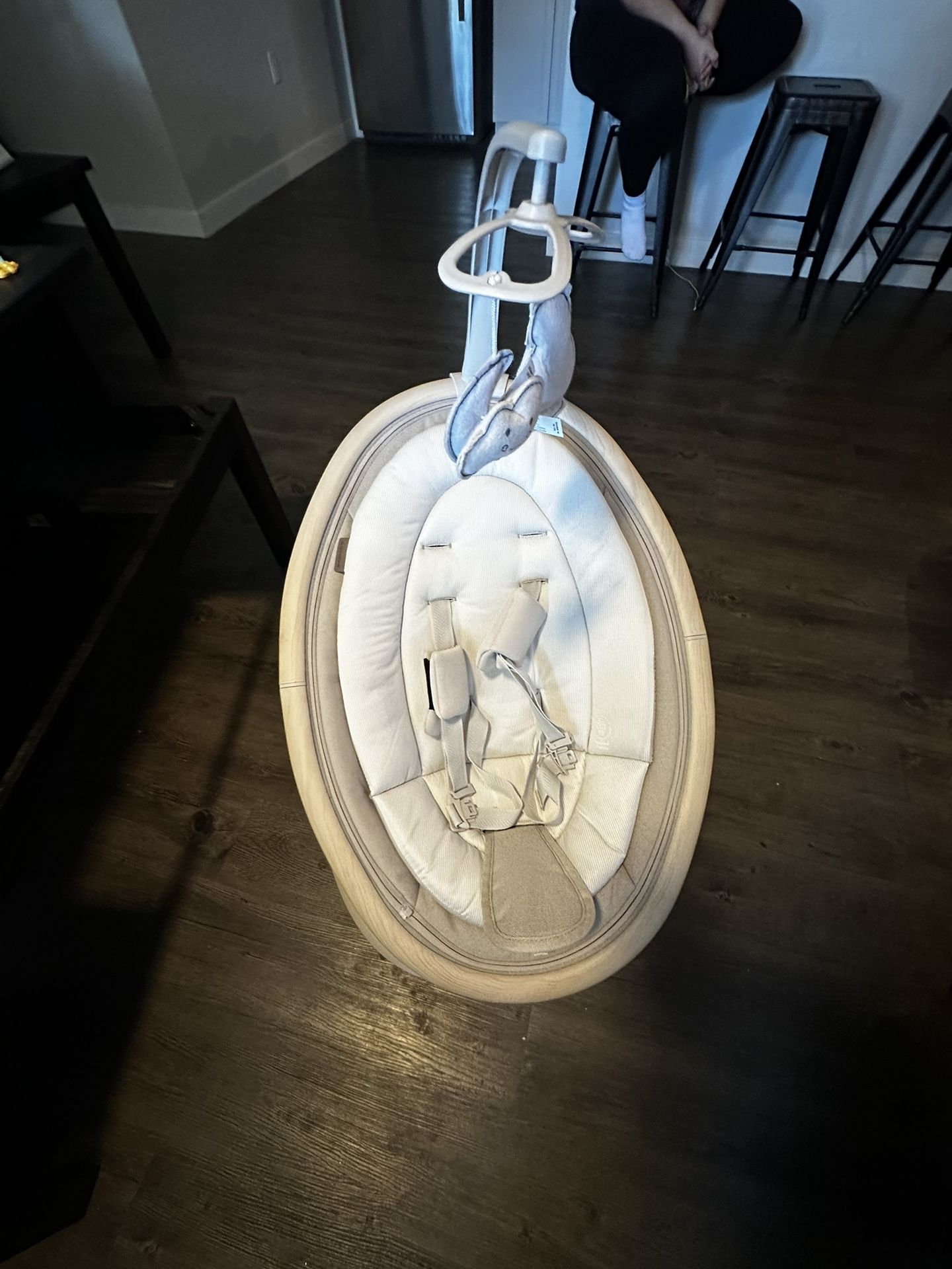 Maxi-Cost Baby Swing