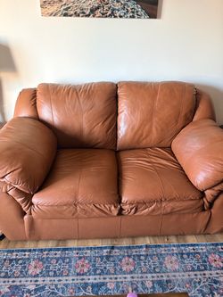 Real leather loveseat and chair w/ottoman