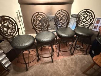 Swivel Bar Stools